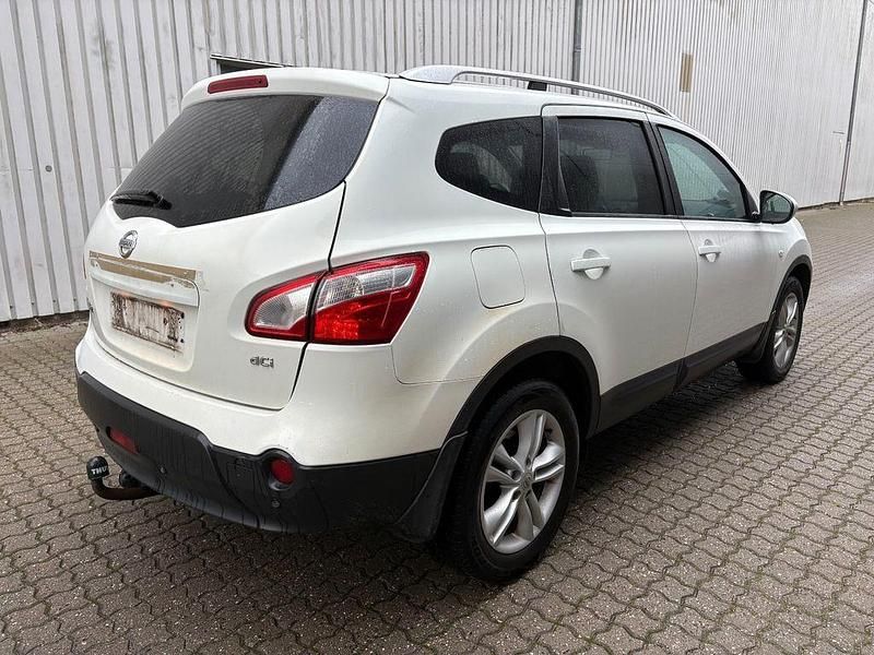 Gebraucht Nissan Qashqai +2 103 PS (75 kW) 2010 Weiß SUV