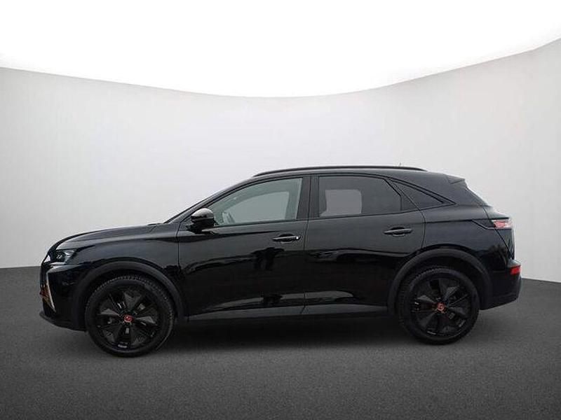 Gebraucht DS Automobiles DS7 Crossback Performance Line Plus 131 PS (96 kW) 2024 Schwarz perla nera (metallic) SUV