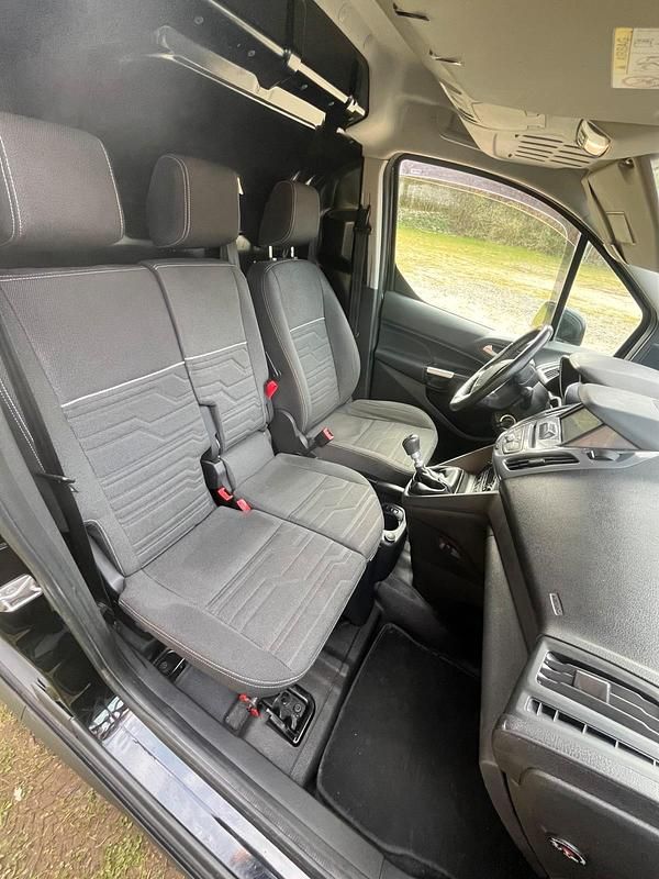 Usata Ford Transit Connect 101 CV (74 kW) 2017 Nero Monovolume