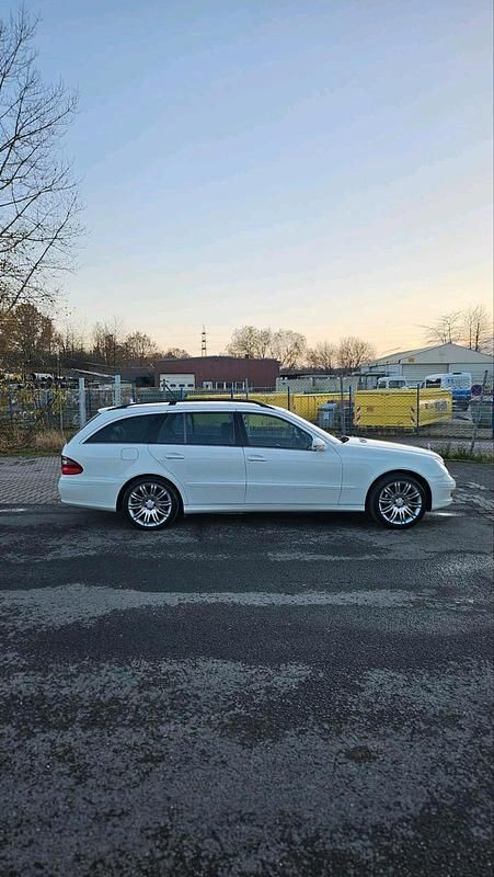 Second-hand Mercedes 280 190 CP (139 kW) 2007 Alb Break