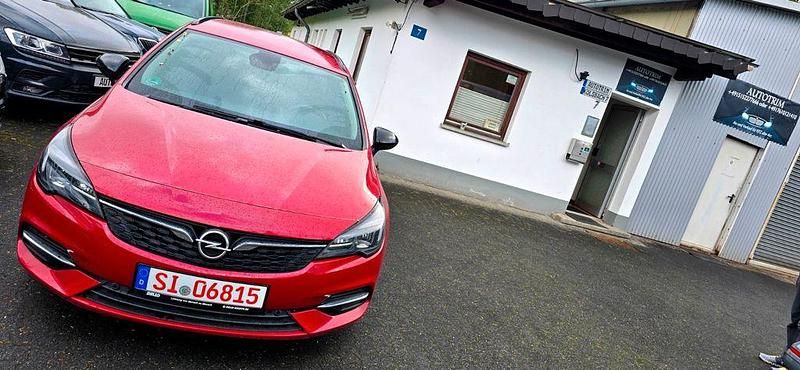 Gebraucht Opel Astra Business Edition 122 PS (89 kW) 2021 Rot Limousine
