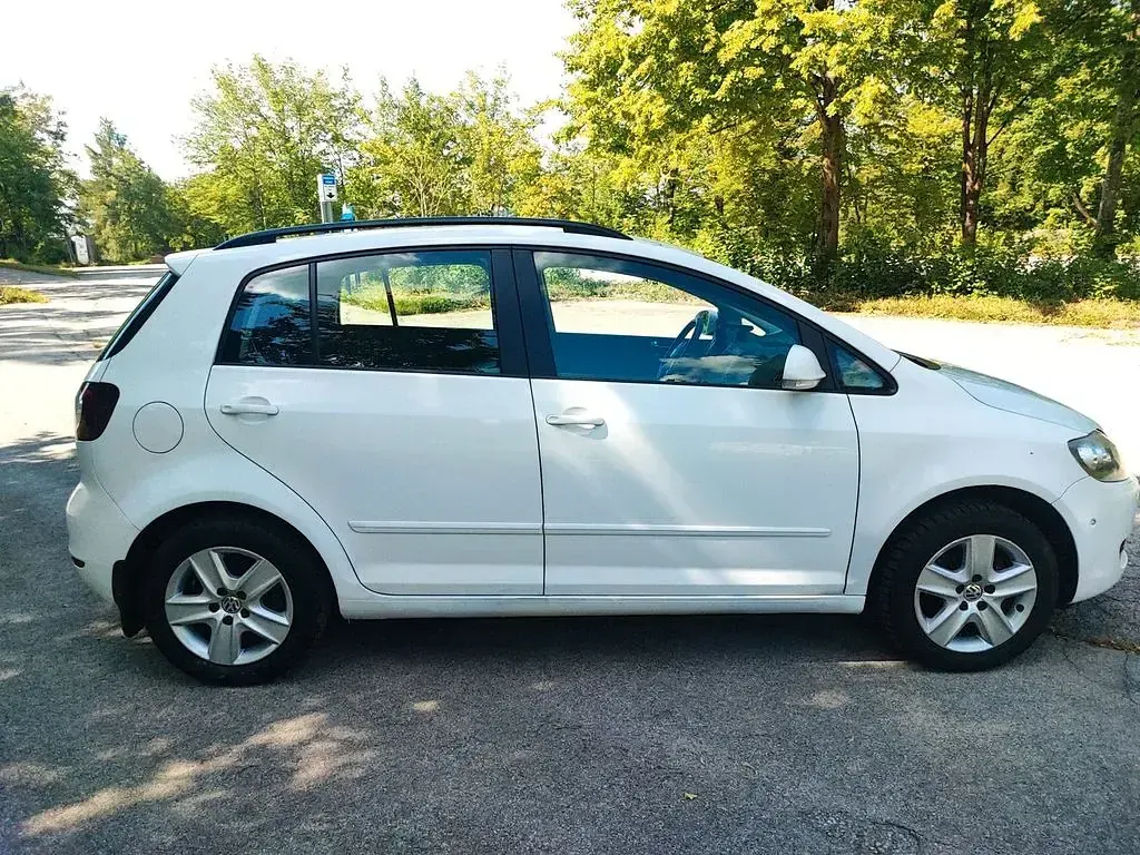 Gebraucht VW Golf Plus 122 PS (89 kW) 2009 Weiß Van / Kleinbus