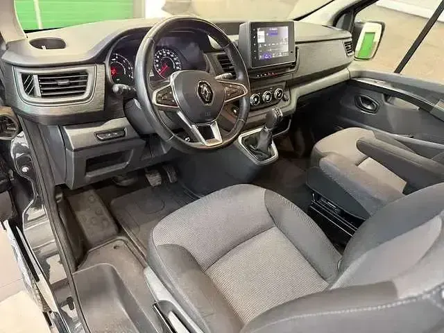 Brugt Renault Trafic 150 HK (110 kW) 2024 Grå MPV