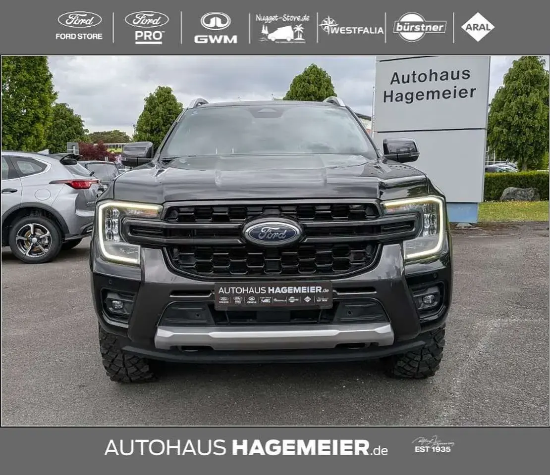 Gebraucht Ford Ranger Wildtrack 241 PS (177 kW) 2024 Agate black metallic Pickup