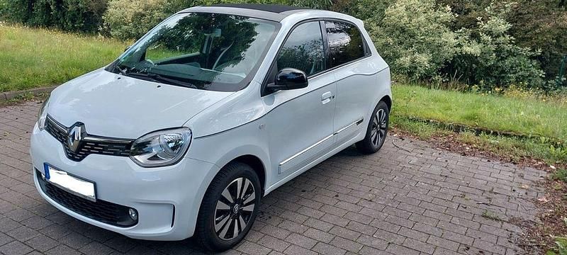 Weiß Gebraucht 2022 Renault Twingo Techno Kleinwagen | 12.600 € (Guter Preis) - Bild 1/4