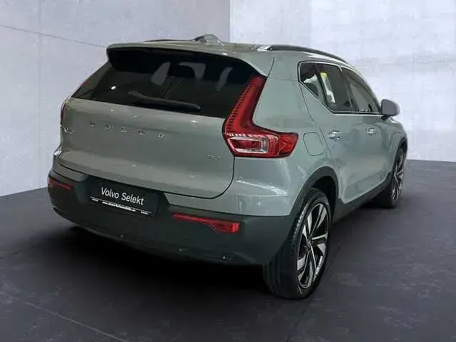 Gebraucht Volvo XC40 145 PS (106 kW) 2023 SUV