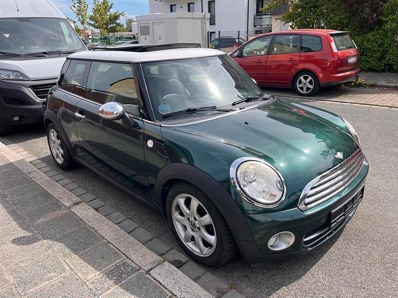 Second-hand Mini Cooper D 109 CP (80 kW) 2008 Verde Hatchback