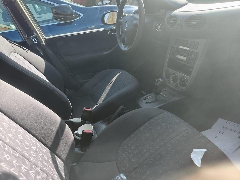 Gebraucht Mercedes A140 88 PS (64 kW) 2001 Grau Limousine