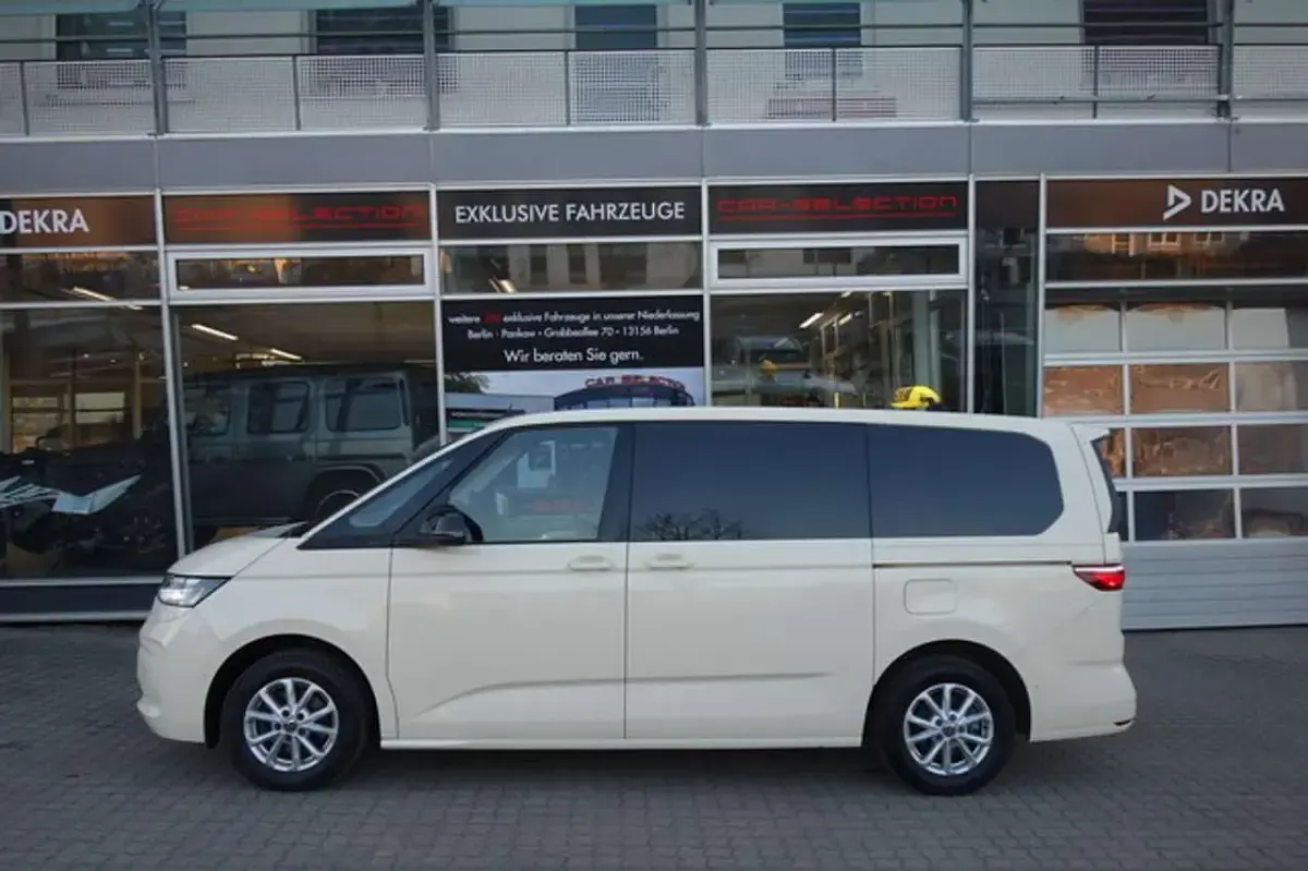 Gebraucht VW T7 Life 150 PS (110 kW) 2025 Beige Van