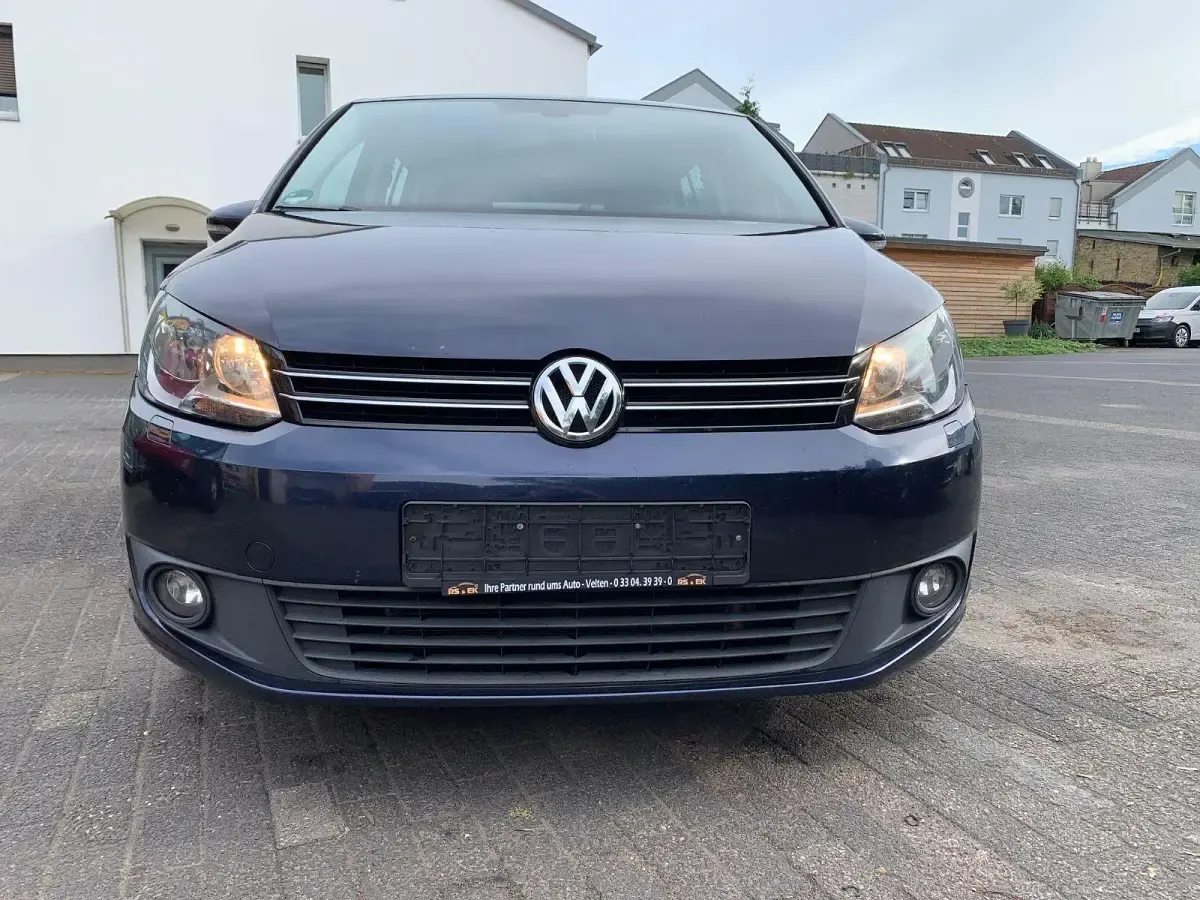 Gebraucht VW Touran 105 PS (77 kW) 2013 Blau Van / Kleinbus