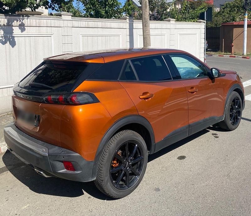 Orange Gebraucht 2020 Peugeot 2008 Active SUV | 14.450 € (Fairer Preis) - Bild 1/4