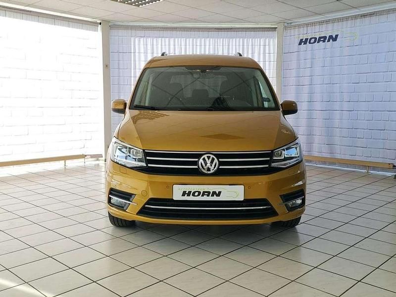 Gebraucht VW Caddy Highline 131 PS (96 kW) 2020 Sandstorm yellow metallic Van / Kleinbus