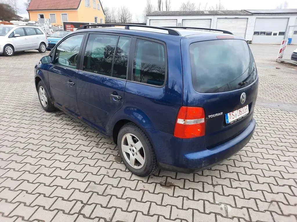Gebraucht VW Touran Basis 102 PS (75 kW) 2005 Blau Van / Kleinbus
