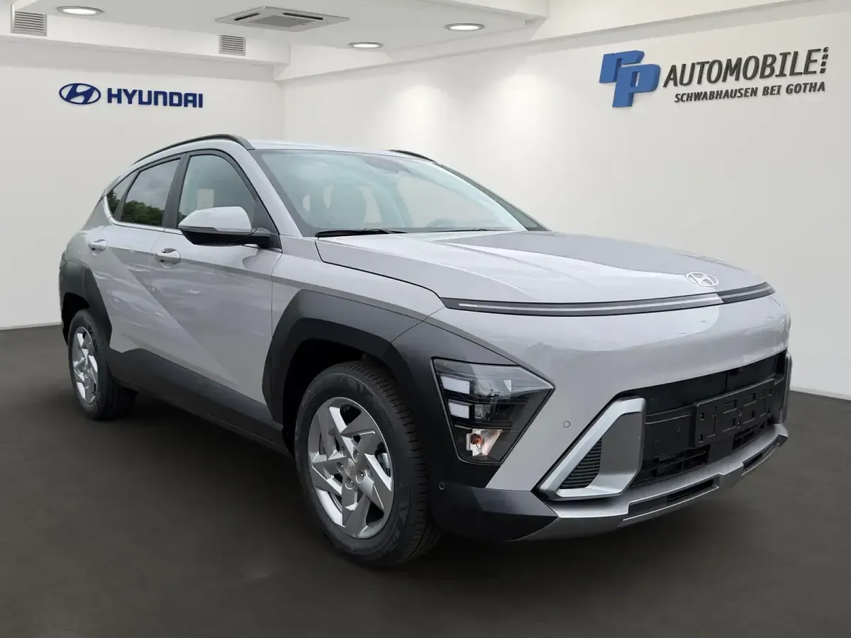 Neu Hyundai Kona Trend 150 PS (110 kW) 2026 Grau SUV