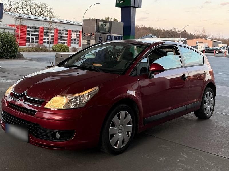 Gebraucht Citroën C4 88 PS (64 kW) 2006 Rot Coupé