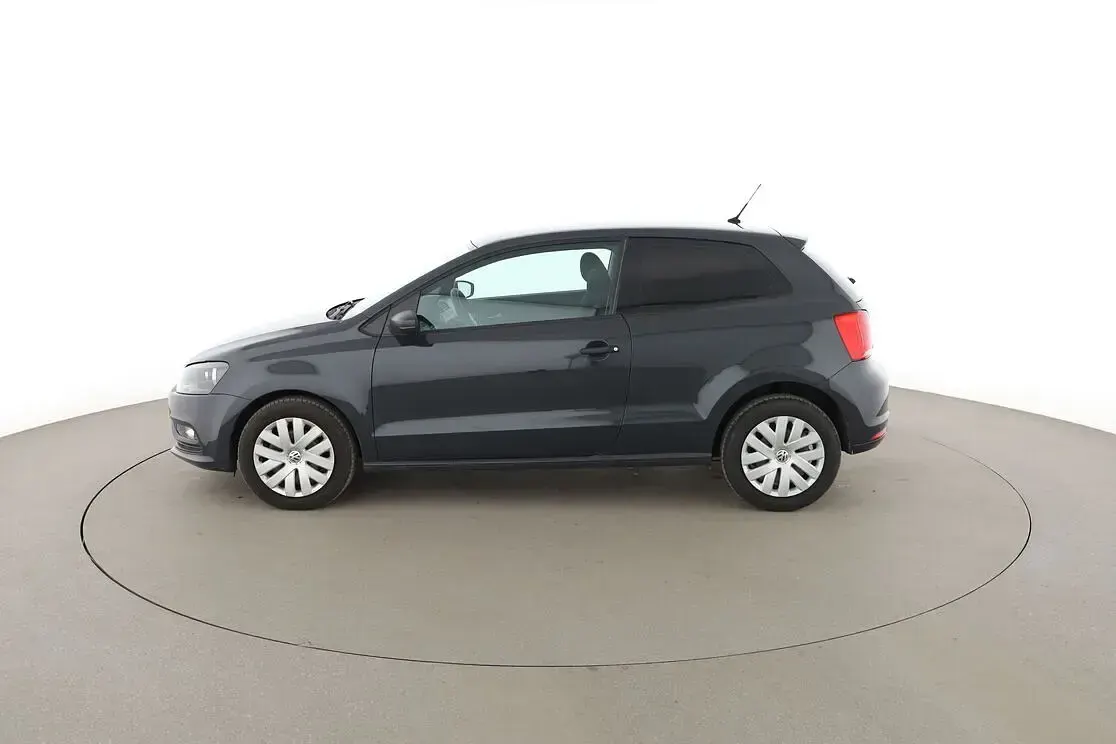 Gebraucht VW Polo Trendline 60 PS (44 kW) 2016 Grau Limousine