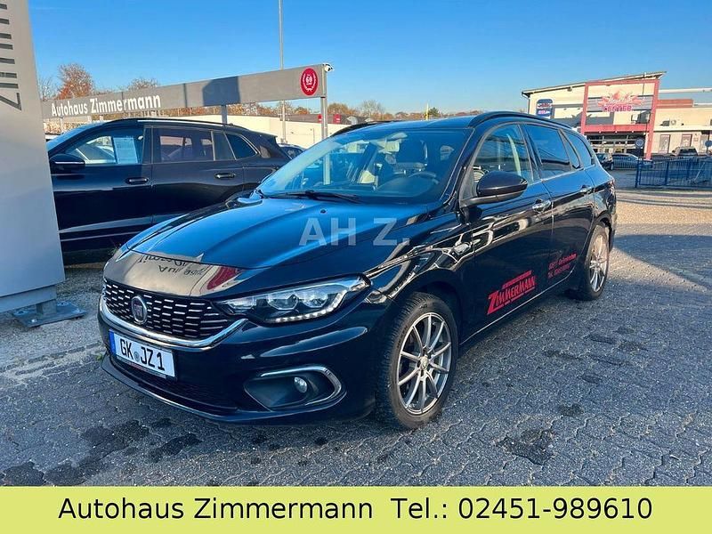 Gebraucht Fiat Tipo Lounge 120 PS (88 kW) 2016 Schwarz Kombi