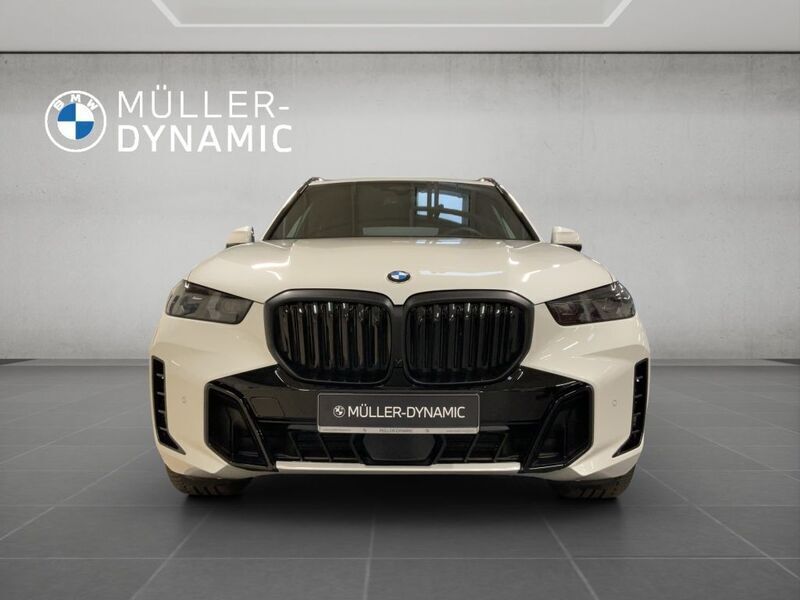 Gebraucht BMW X5 Efficient Dynamics 340 PS (250 kW) 2024 Mineralweiss metallic SUV