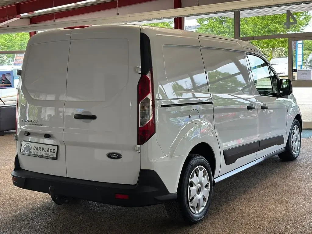 Używany Ford Transit Connect Trend 101 KM (74 kW) 2017 Biały Minivan