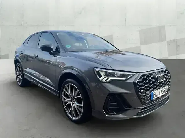 Gebraucht Audi Q3 Sportback S-Line 150 PS (110 kW) 2024 Grau SUV