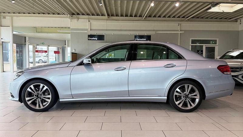 Gebraucht Mercedes E400 333 PS (244 kW) 2013 Silber Limousine