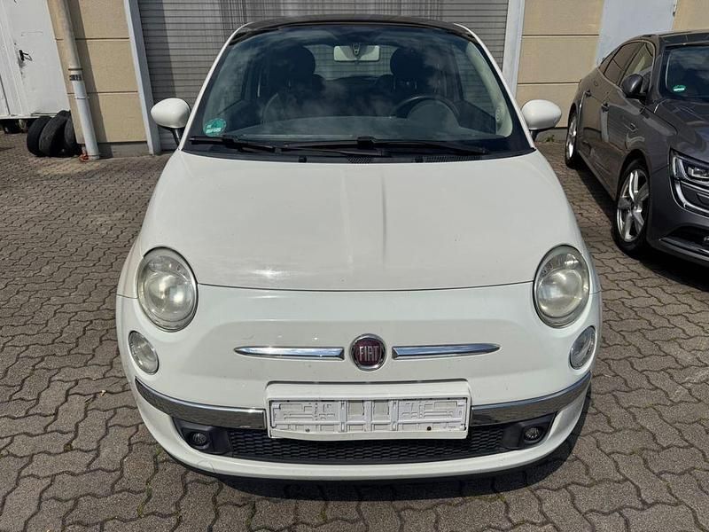 Weiß Gebraucht 2010 Fiat 500 Lounge Kleinwagen | 4.000 € (Fairer Preis) - Bild 1/4