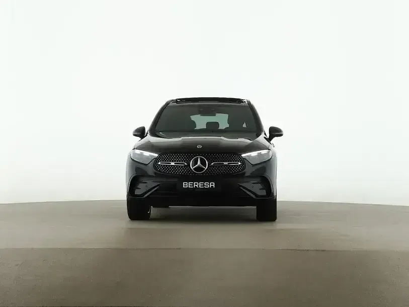 Gebraucht Mercedes GLC450 AMG 367 PS (269 kW) 2026 Schwarz SUV
