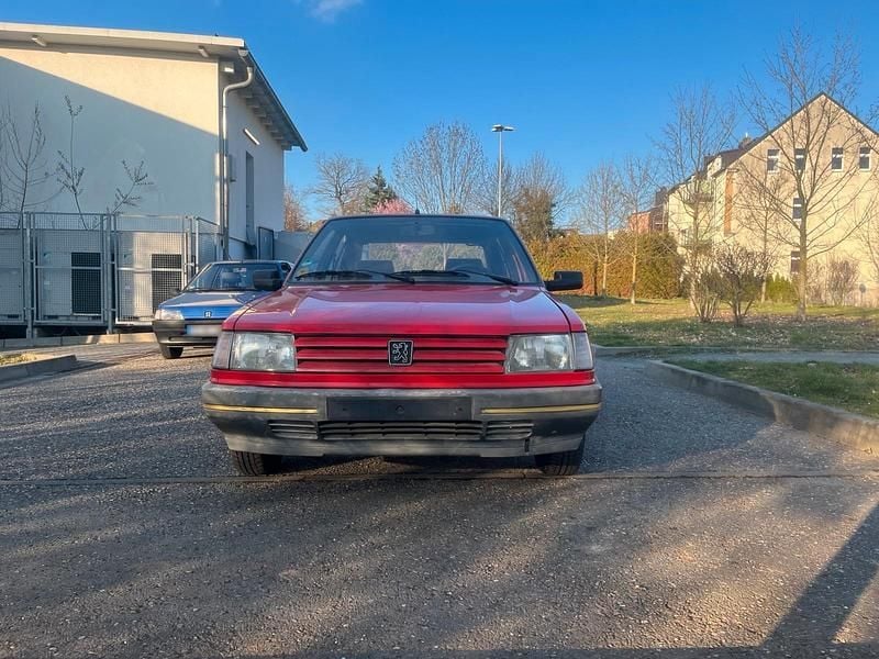 Gebraucht Peugeot 309 75 PS (55 kW) 1992 Rot Kleinwagen