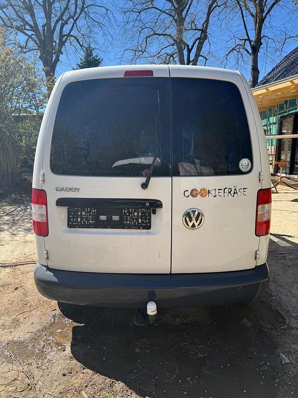 Second-hand VW Caddy 70 CP (51 kW) 2004 Monovolum