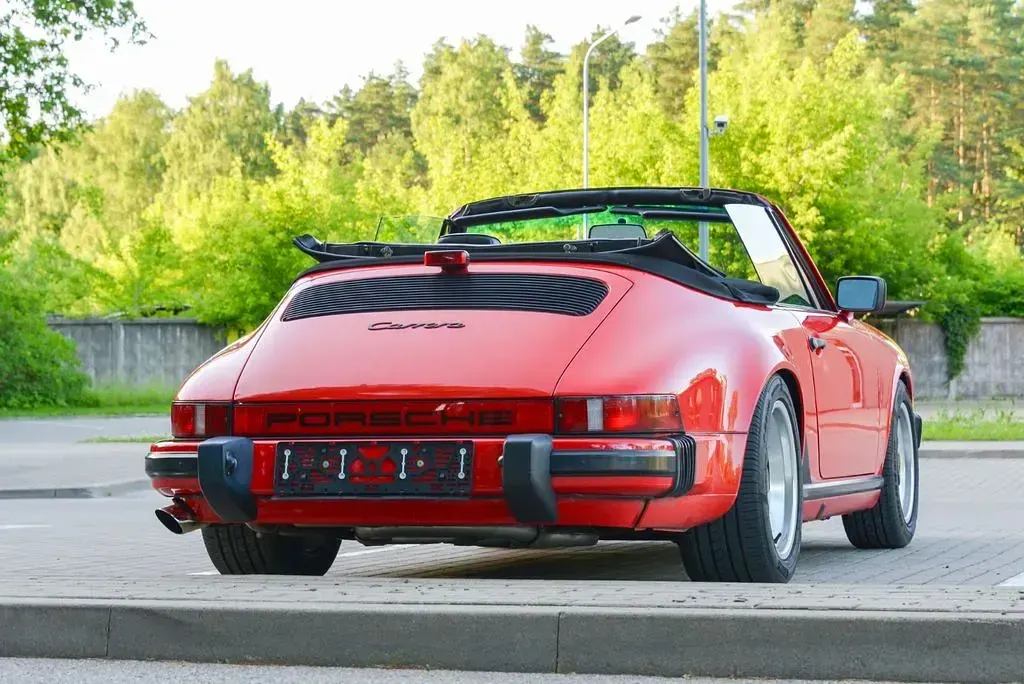 Gebraucht Porsche 911 Carrera Cabriolet 207 PS (152 kW) 1986 Rot Cabrio