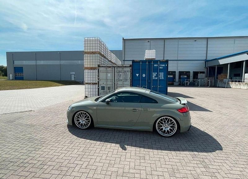 Gebraucht Audi TT S-Line 230 PS (169 kW) 2015 Silber Coupé