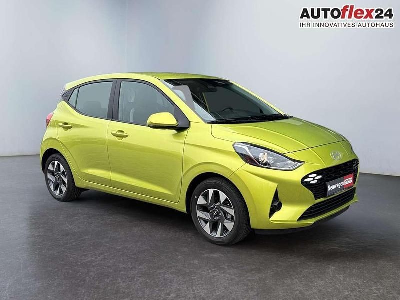 Lucid lime metallic Neu 2025 Hyundai i10 Kleinwagen | 18.131 € (Guter Preis) - Bild 1/4