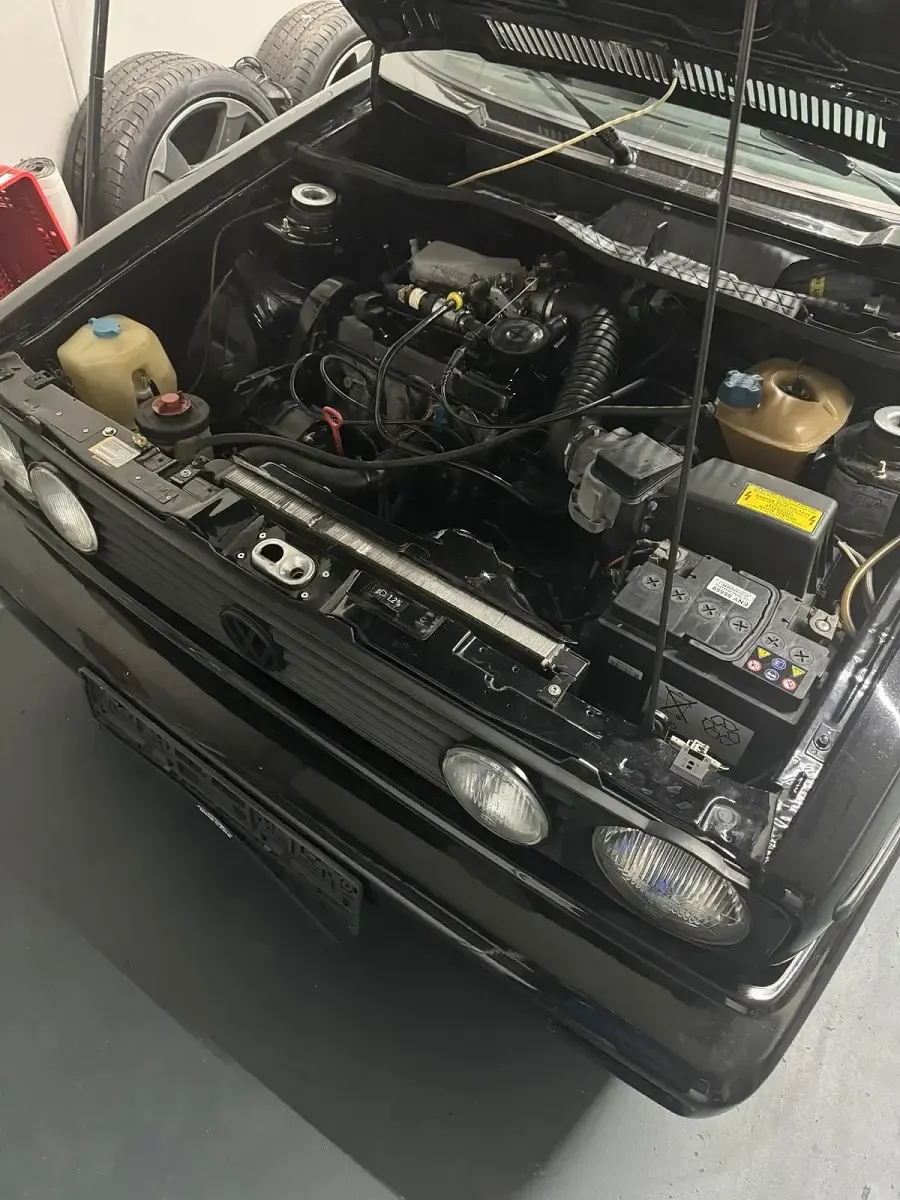 Gebraucht VW Golf Cabriolet Sportline 98 PS (72 kW) 1990 Schwarz Cabrio