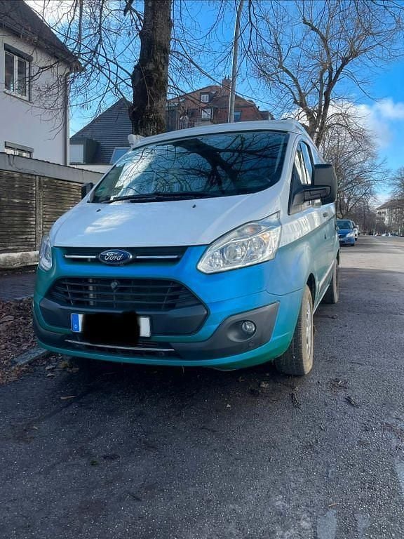 Gebraucht Ford Transit Nugget 131 PS (96 kW) 2018 Weiß Van / Kleinbus