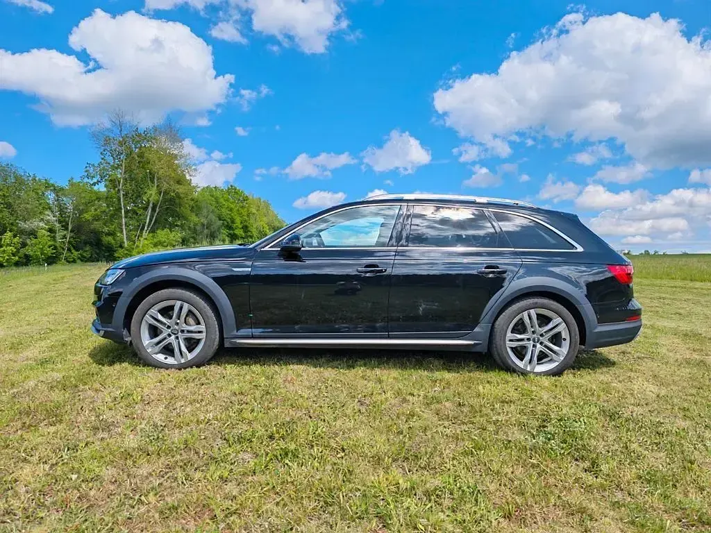 Gebraucht Audi A4 Allroad Ambiente 218 PS (160 kW) 2017 Schwarz Kombi