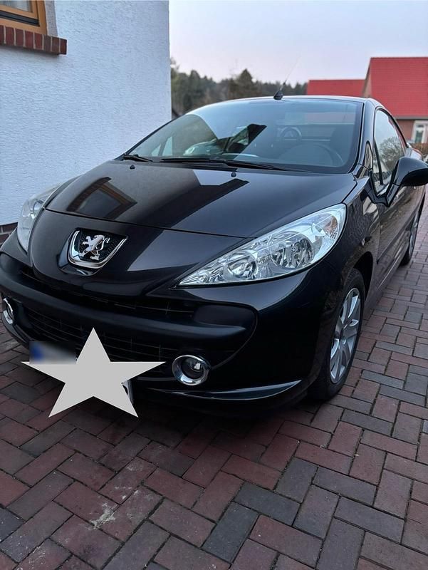 Gebraucht Peugeot 207 CC 120 PS (88 kW) 2008 Schwarz Cabrio