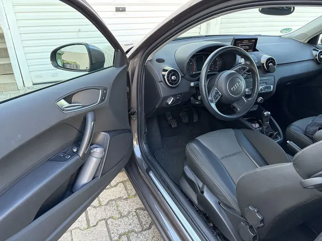 Gebraucht Audi A1 Sport 82 PS (60 kW) 2017 Braun Kleinwagen