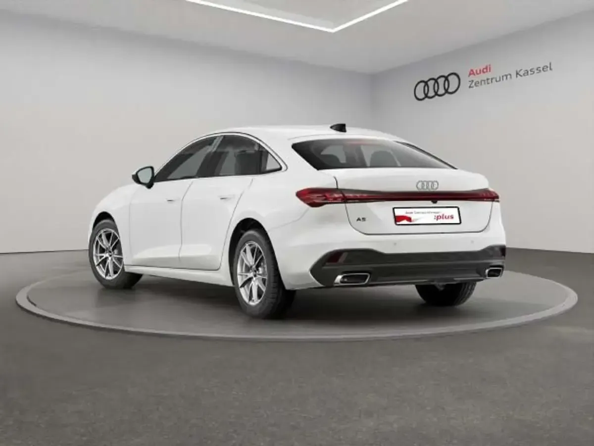 Neu Audi A5 Basis 204 PS (150 kW) 2025 Weiß Limousine