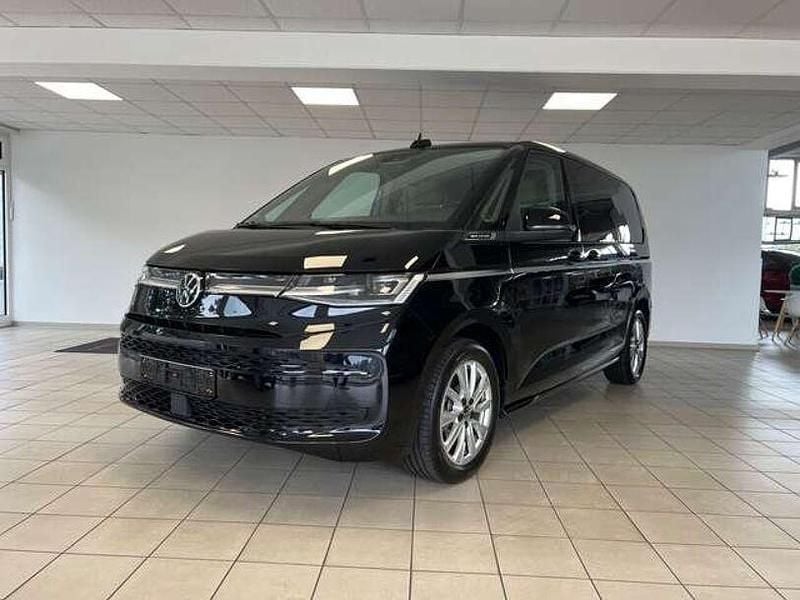 Gebraucht VW T7 Style 150 PS (110 kW) 2024 Schwarz Van