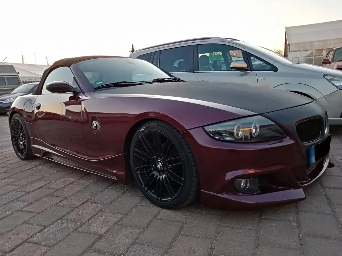 Gebraucht BMW Z4 170 PS (125 kW) 2004 Rot Cabrio