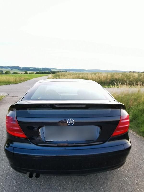 Gebraucht Mercedes CL180 143 PS (105 kW) 2003 Blau Coupé