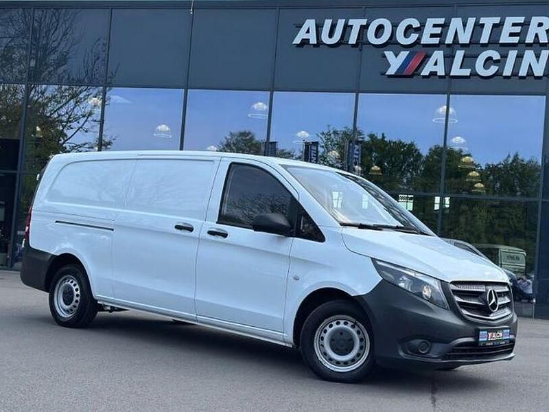 Gebraucht Mercedes Vito 103 PS (75 kW) 2017 Arktikweiß Van