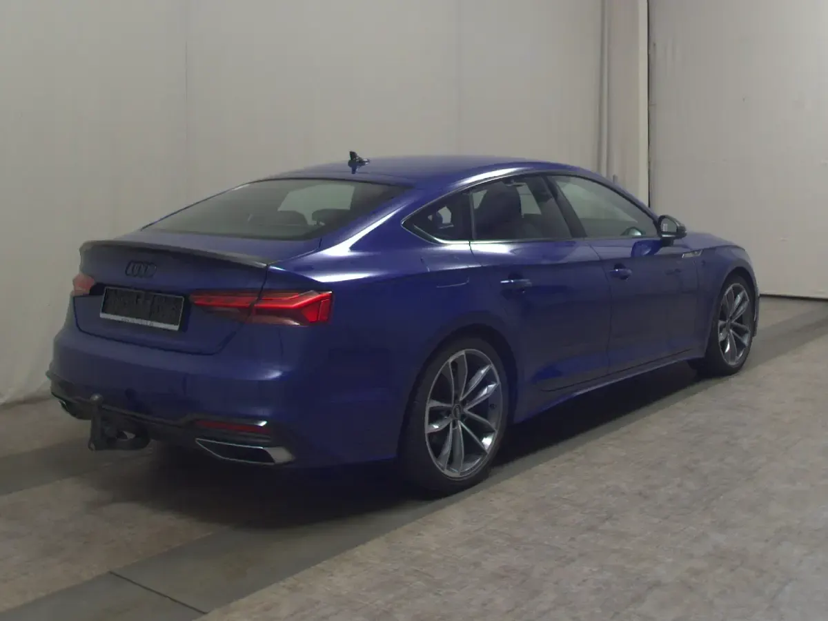 Gebraucht Audi A5 Sportback S-Line 150 PS (110 kW) 2022 Blau Kleinwagen
