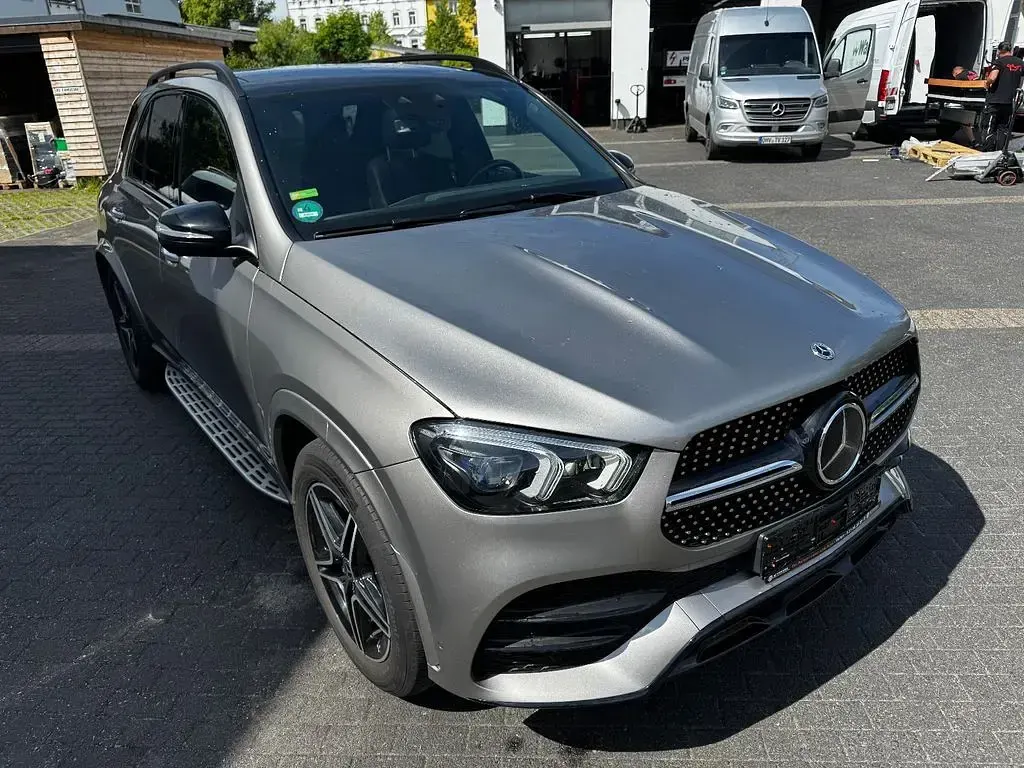 Gebraucht Mercedes GLE450 AMG line 367 PS (269 kW) 2020 Silber SUV