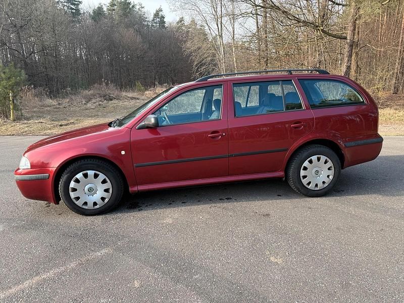 Gebraucht Skoda Octavia 2007 Rot Kombi