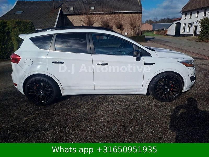 Gebraucht Ford Kuga ST 200 PS (147 kW) 2010 Weiß SUV