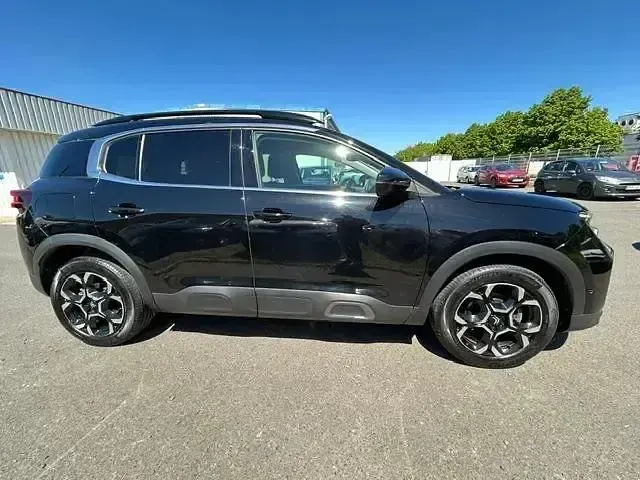Gebraucht Citroën C5 Aircross Shine 131 PS (96 kW) 2023 Lackierung schwarz perla nera/ SUV