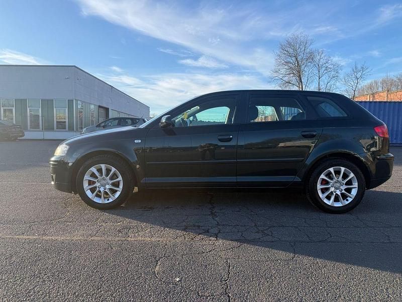 Gebraucht Audi A3 Attraction 105 PS (77 kW) 2007 Schwarz Kleinwagen