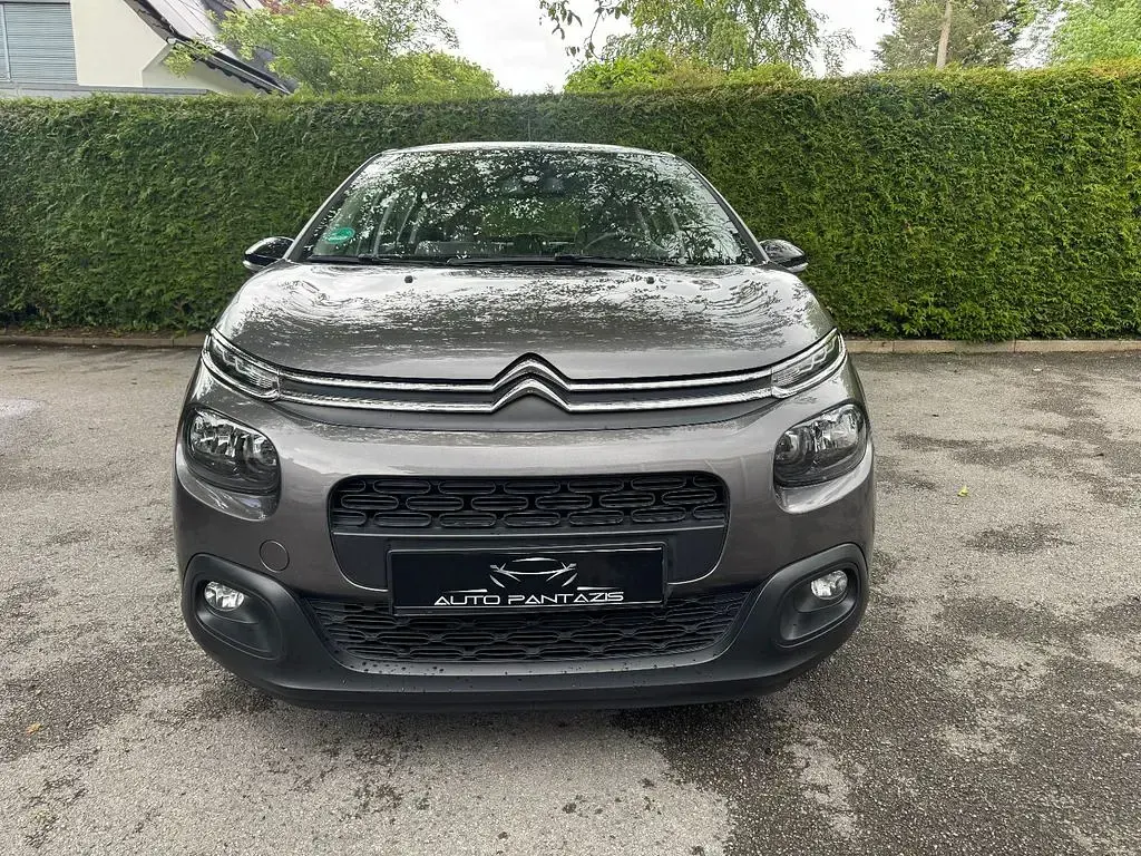 Usado Citroën C3 Feel 82 CV (60 kW) 2019 Gris Utilitario