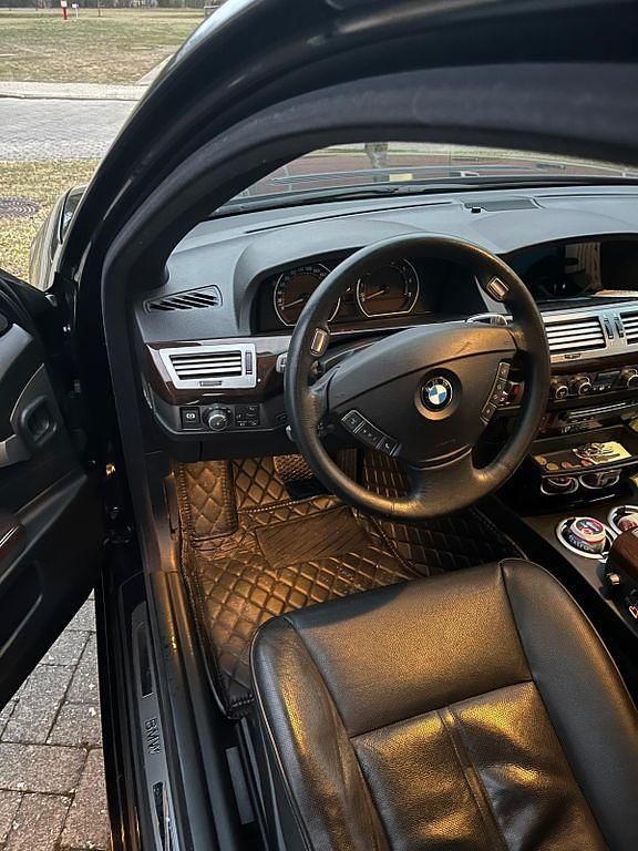 Gebraucht BMW 750L Performance 367 PS (269 kW) 2008 Schwarz Limousine